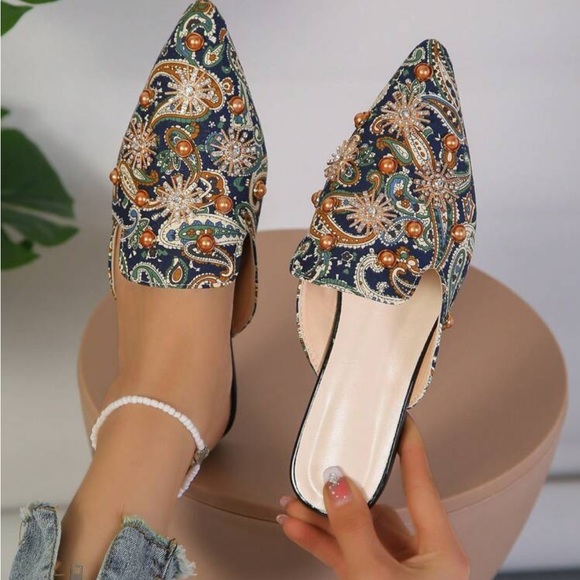 Shoes - Embellished Beaded Fashion Mules